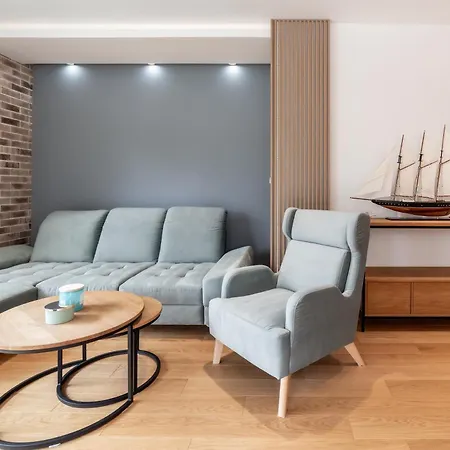 Nautica Aparthotel *